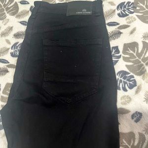 Across the pond jeans